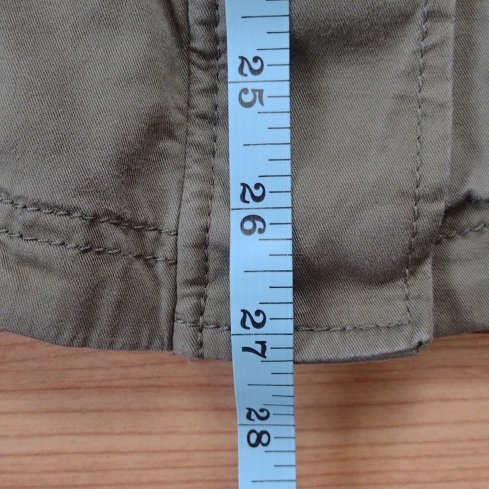 L.L. Bean Olive Green Utility Jacket with Faux Fur Lining Size Medium - Picture 10 of 12